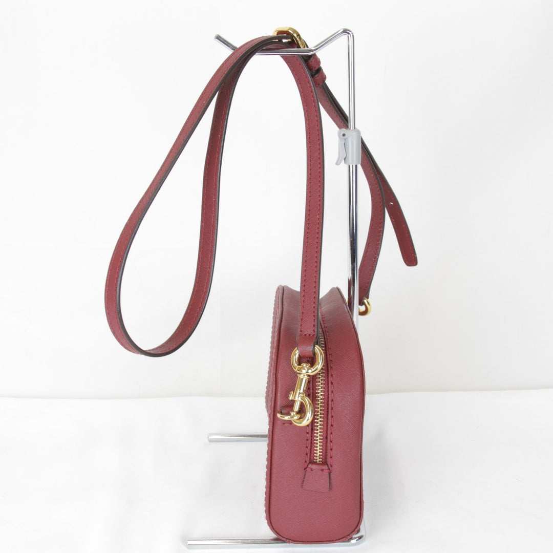美品『USED』 
MARC JACOBS マークジェイコブス 
 ショルダーバッグ 
 ワインレッド