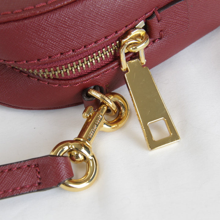 美品『USED』 
MARC JACOBS マークジェイコブス 
 ショルダーバッグ 
 ワインレッド