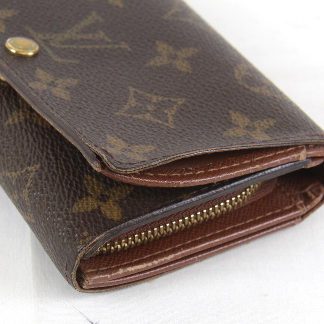 『USED』 
LOUIS VUITTON ルイ・ヴィトン 
 ポルトモネビエ・トレゾール M61730 二つ折り財布 
モノグラムキャンバス モノグラム