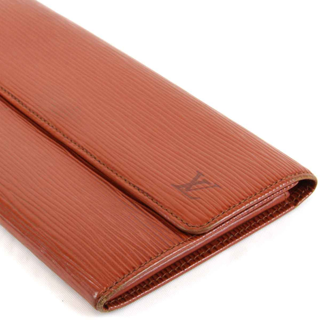 『USED』 
LOUIS VUITTON ルイ・ヴィトン 
 ポシェット・ポルトモネ・クレディ M6357 長財布 
エピレザー ブラウン