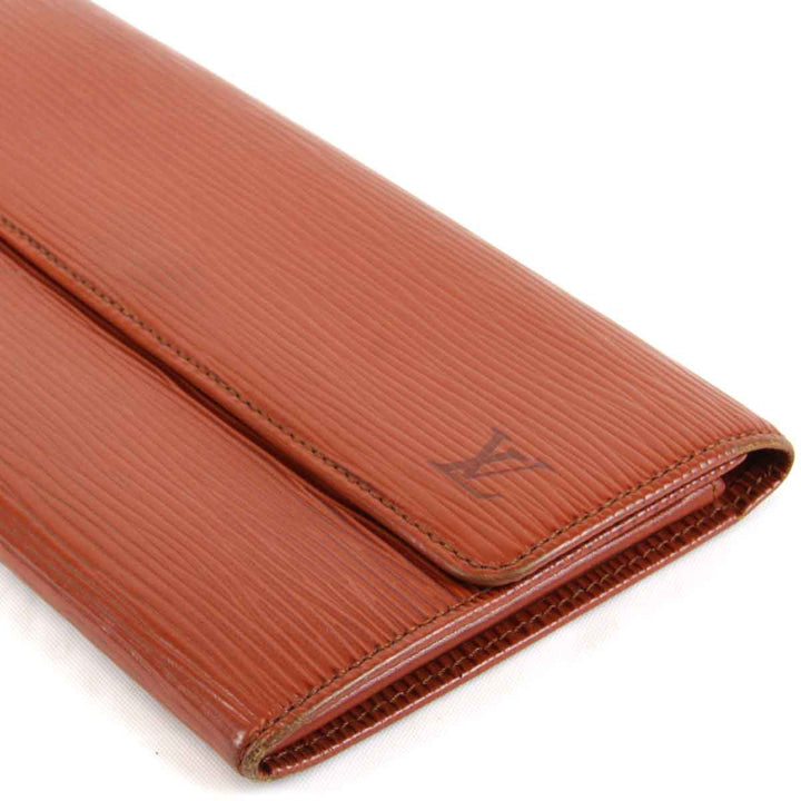 『USED』 
LOUIS VUITTON ルイ・ヴィトン 
 ポシェット・ポルトモネ・クレディ M6357 長財布 
エピレザー ブラウン