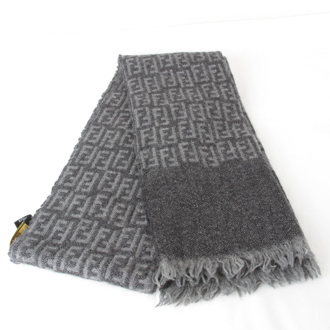 良品『USED』 
FENDI フェンディ 
 マフラー 
ウール グレー