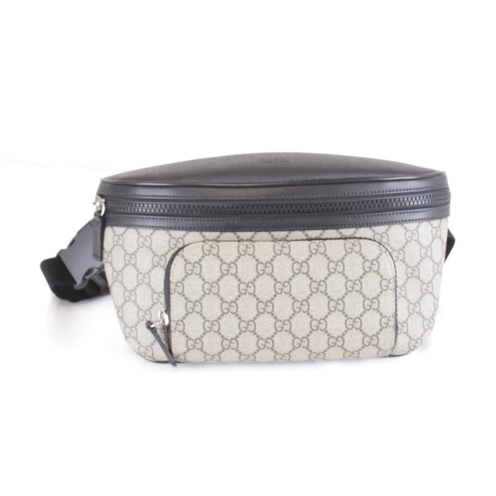 美品『USED』 
GUCCI グッチ 
 袋有 779843・493075 ボディバッグ 
GGスプリームキャンバス グレー