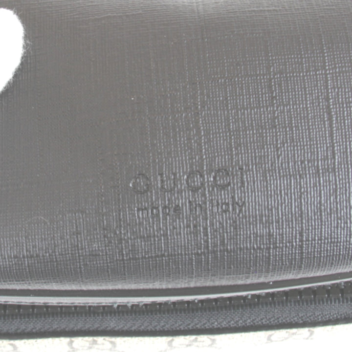 美品『USED』 
GUCCI グッチ 
 袋有 779843・493075 ボディバッグ 
GGスプリームキャンバス グレー