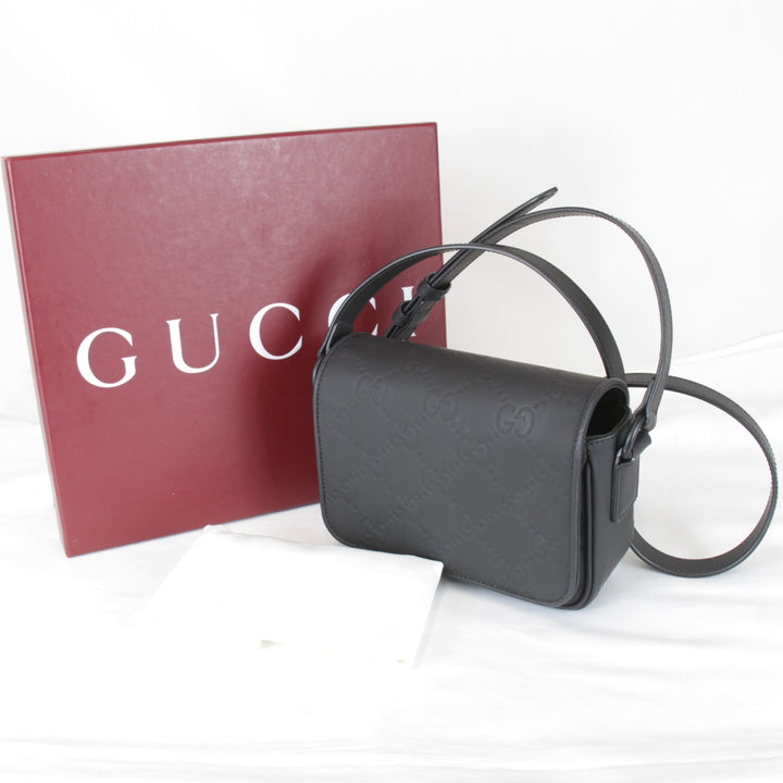 【価格改定】美品『USED』 
GUCCI グッチ 
 スパーミニバッグ 794062・1147 ショルダーバッグ 
ラバー ブラック