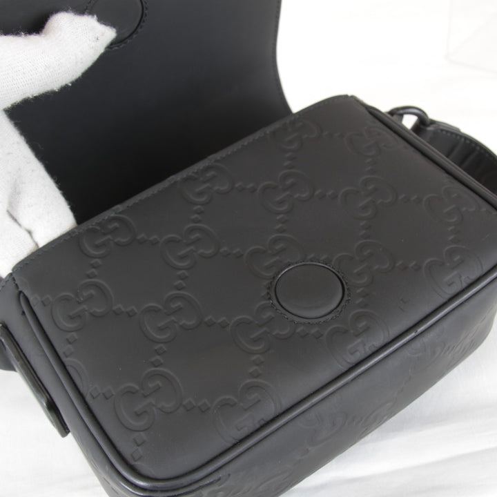 【価格改定】美品『USED』 
GUCCI グッチ 
 スパーミニバッグ 794062・1147 ショルダーバッグ 
ラバー ブラック