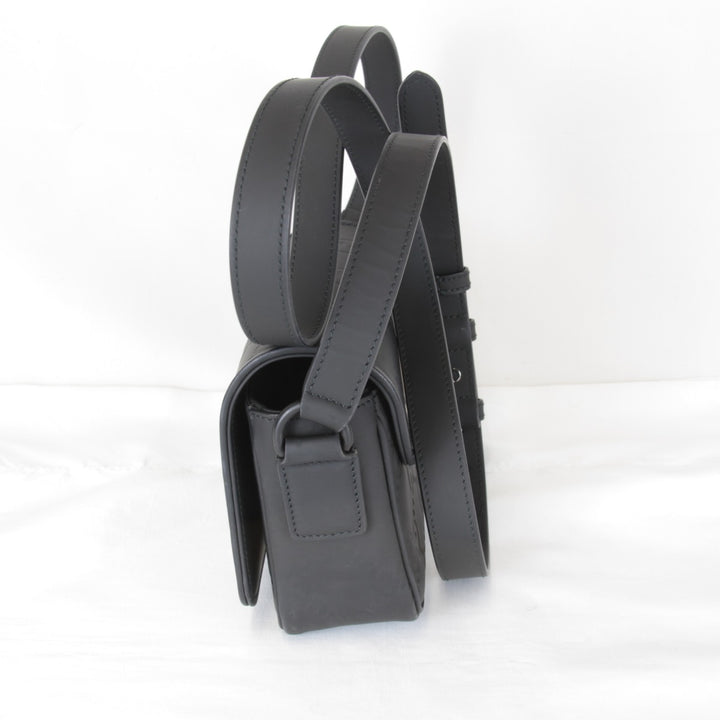 【価格改定】美品『USED』 
GUCCI グッチ 
 スパーミニバッグ 794062・1147 ショルダーバッグ 
ラバー ブラック