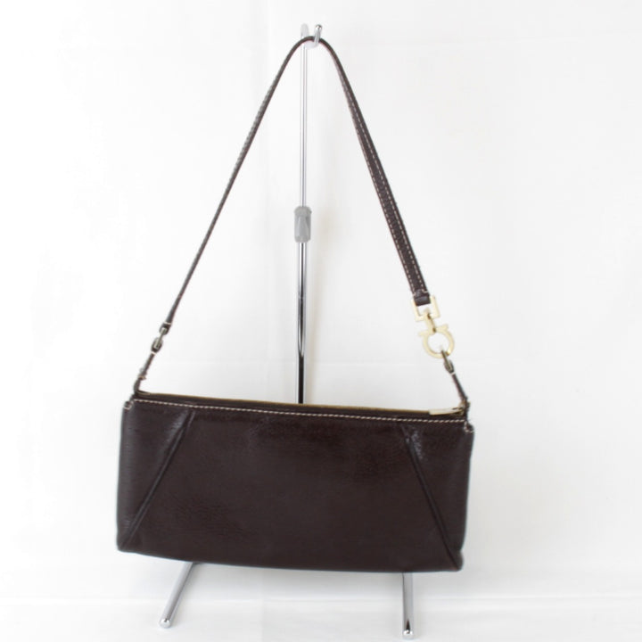 【価格改定】良品『USED』 
Salvatore Ferragamo フェラガモ 
 ショルダーバッグ 
レザー ブラウン