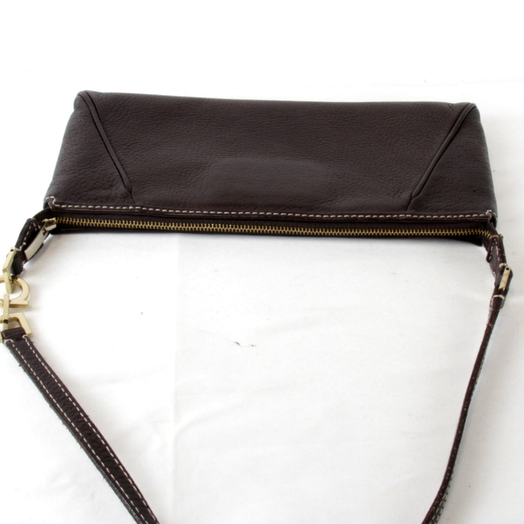 【価格改定】良品『USED』 
Salvatore Ferragamo フェラガモ 
 ショルダーバッグ 
レザー ブラウン