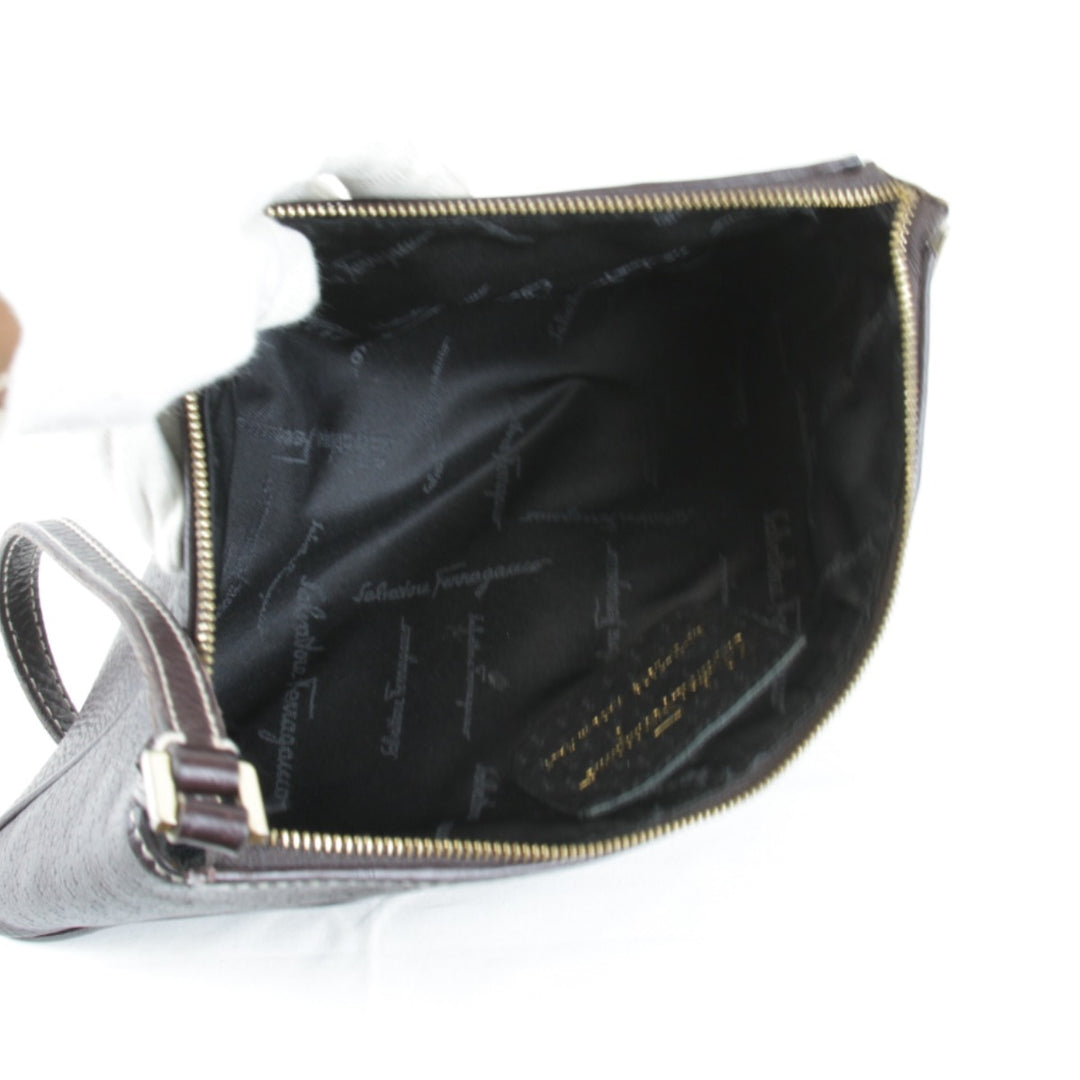 【価格改定】良品『USED』 
Salvatore Ferragamo フェラガモ 
 ショルダーバッグ 
レザー ブラウン