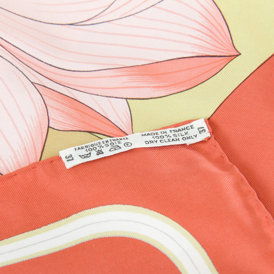 超美品『USED』 
HERMES エルメス 
 スカーフ 
シルク ピンク系