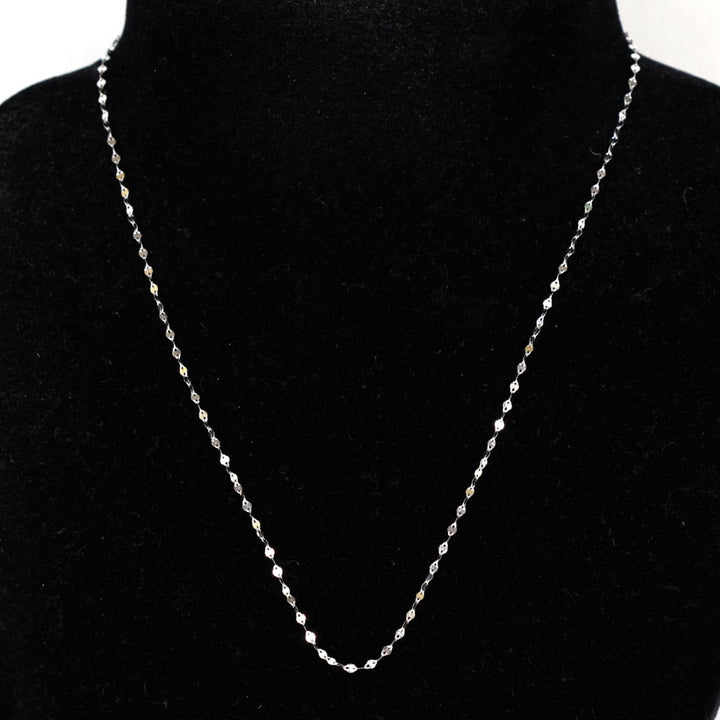 美品『USED』 K18WG 
ネックレス
 1.2g