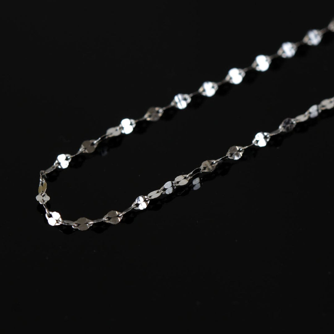 美品『USED』 K18WG 
ネックレス
 1.2g