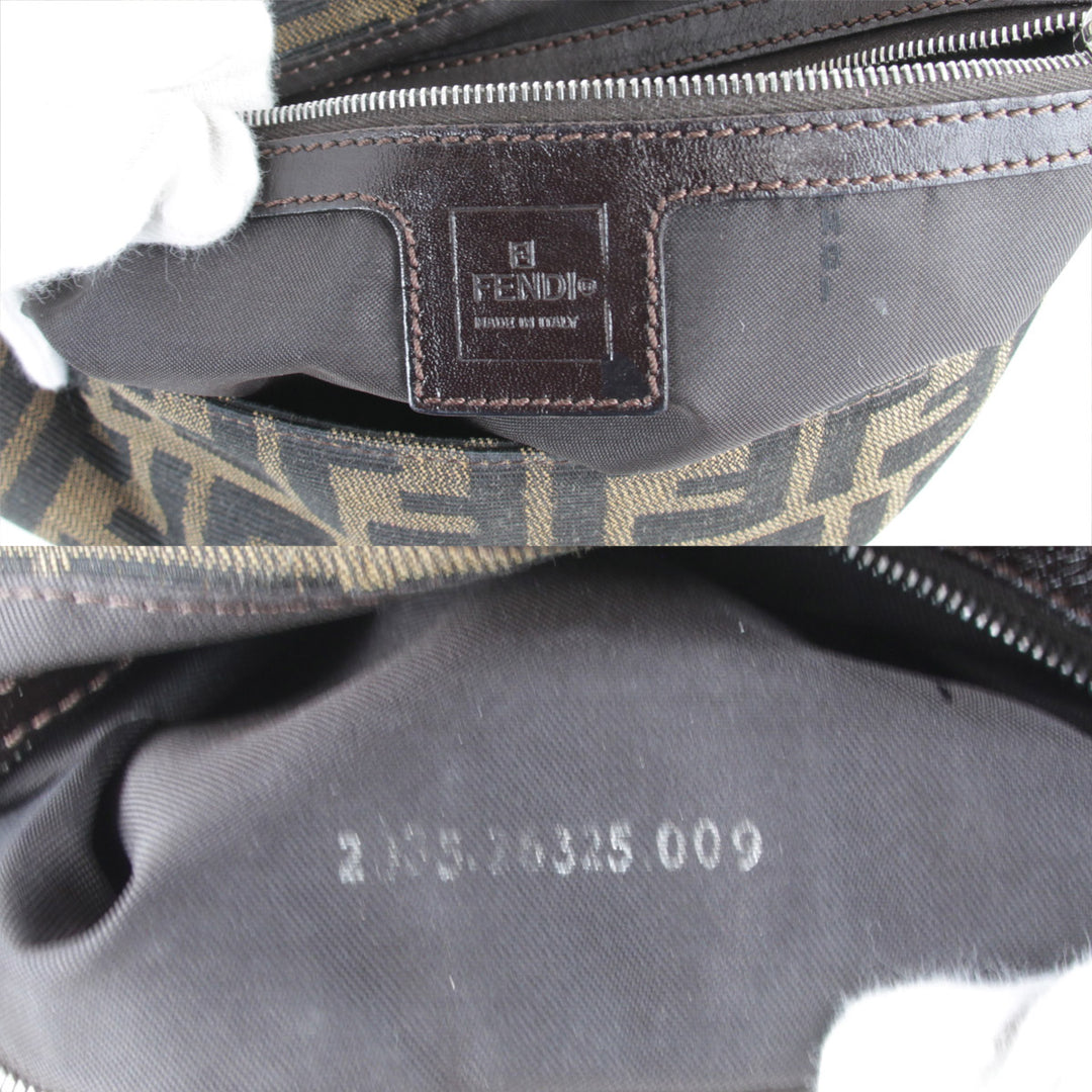 『USED』 
FENDI フェンディ 
 ショルダーバッグ 
キャンバス カーキ