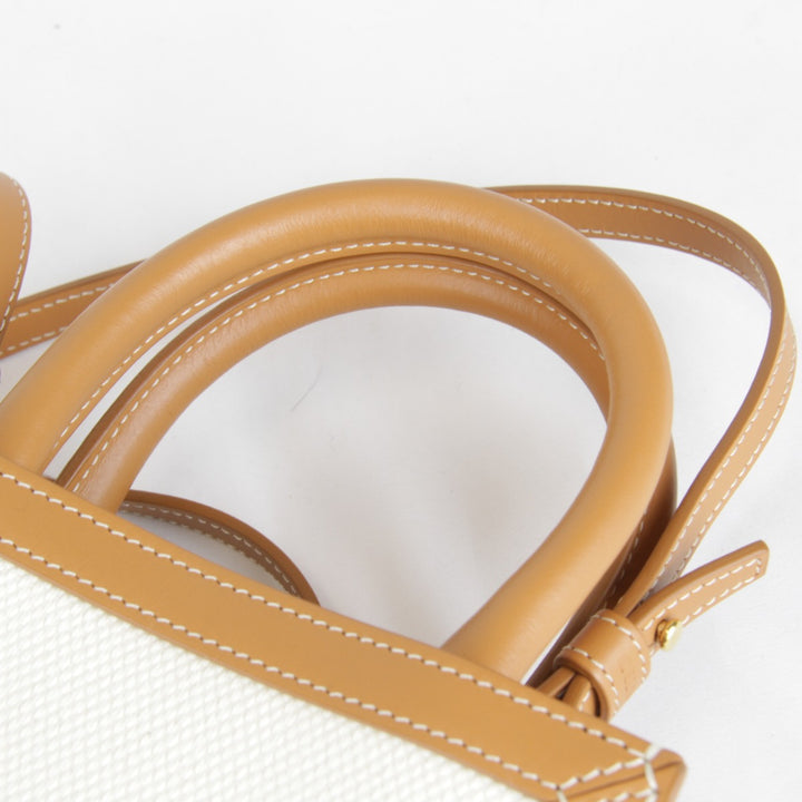 極美品『USED』 
CELINE セリーヌ 
 ショルダーバッグ 
キャンバス ホワイト