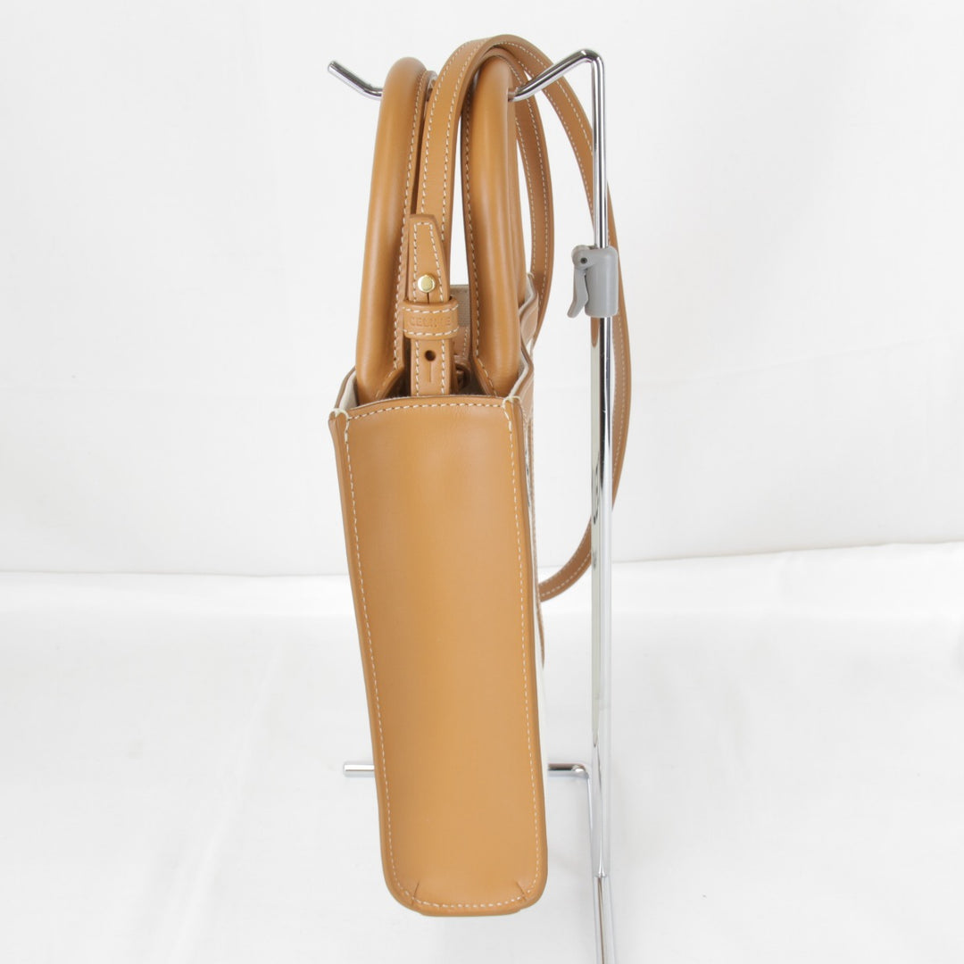 極美品『USED』 
CELINE セリーヌ 
 ショルダーバッグ 
キャンバス ホワイト