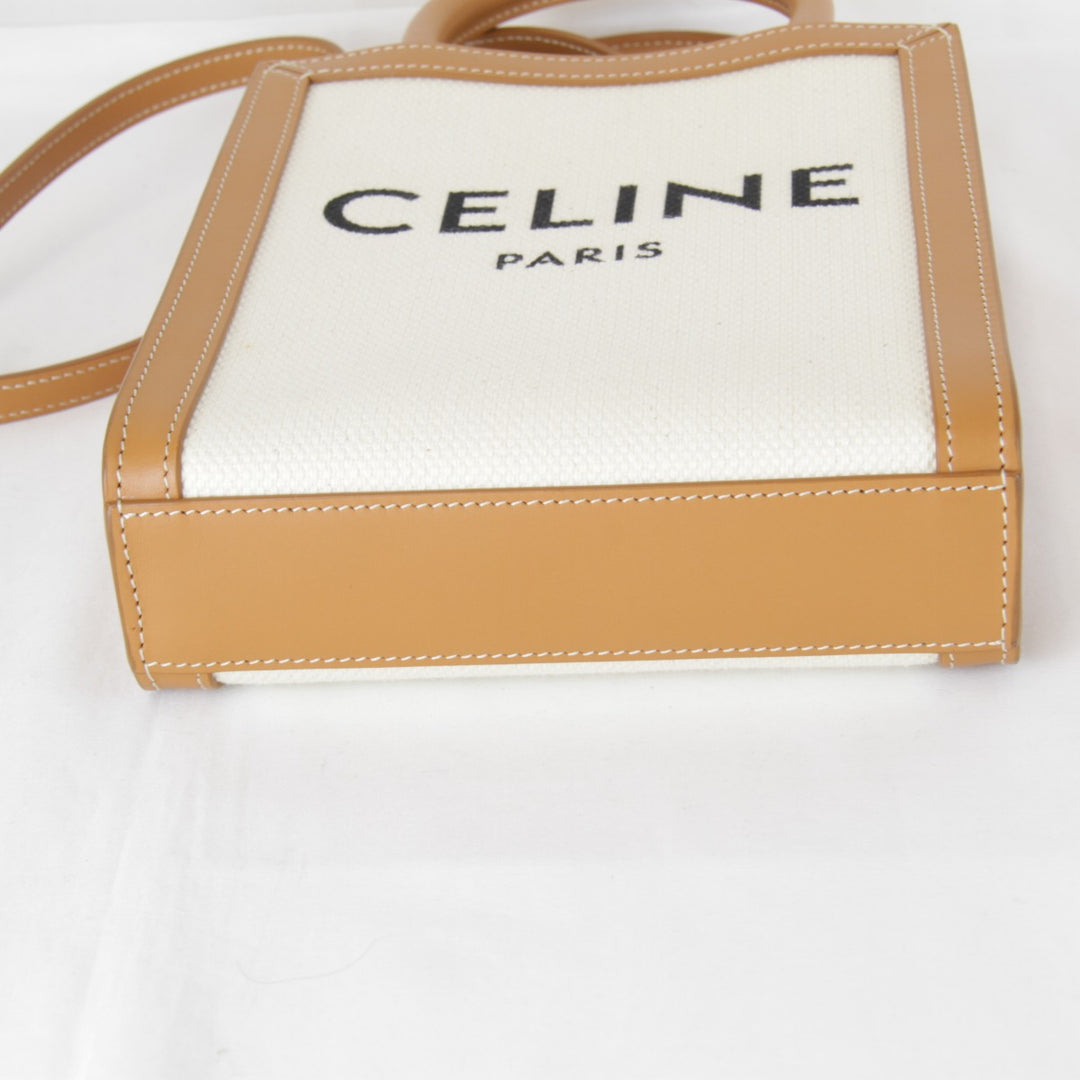 極美品『USED』 
CELINE セリーヌ 
 ショルダーバッグ 
キャンバス ホワイト