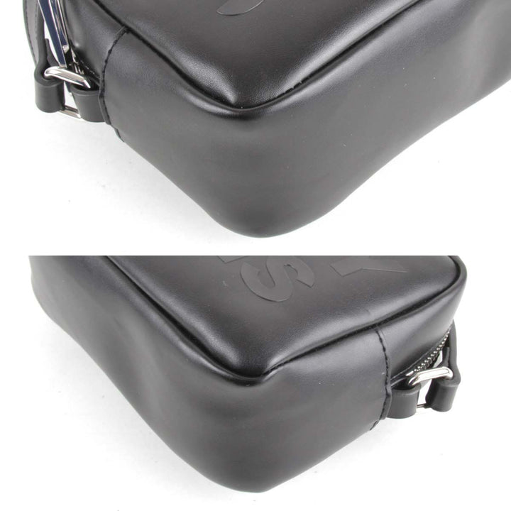 美品『USED』 
 
 ショルダーバッグ 
ポリウレタン ブラック