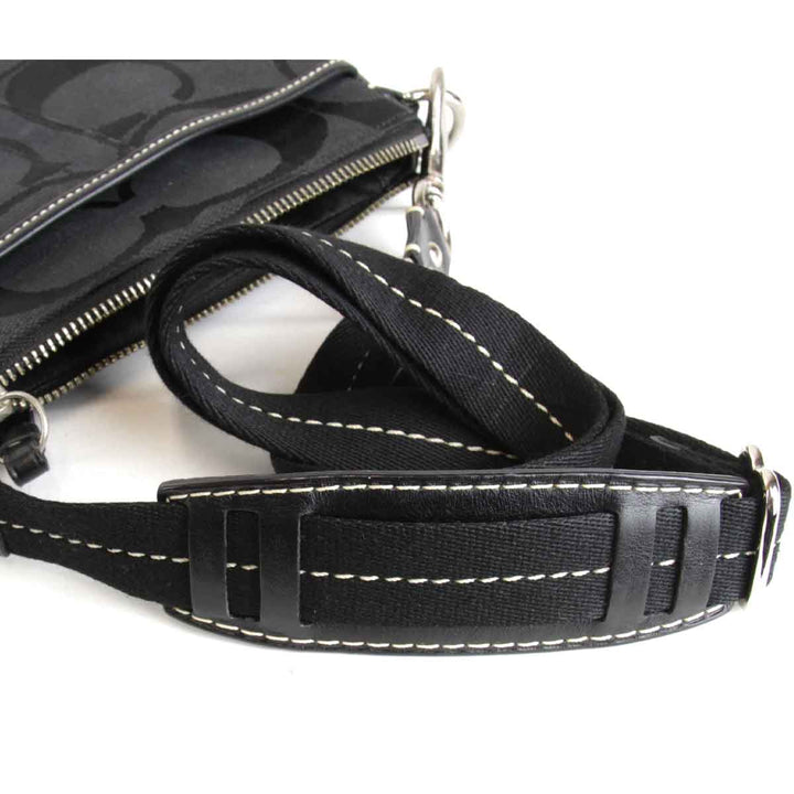『USED』 
COACH コーチ 
 F06M-10129 ショルダーバッグ 
キャンバス ブラック