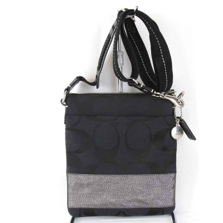 『USED』 
COACH コーチ 
 F06M-10129 ショルダーバッグ 
キャンバス ブラック