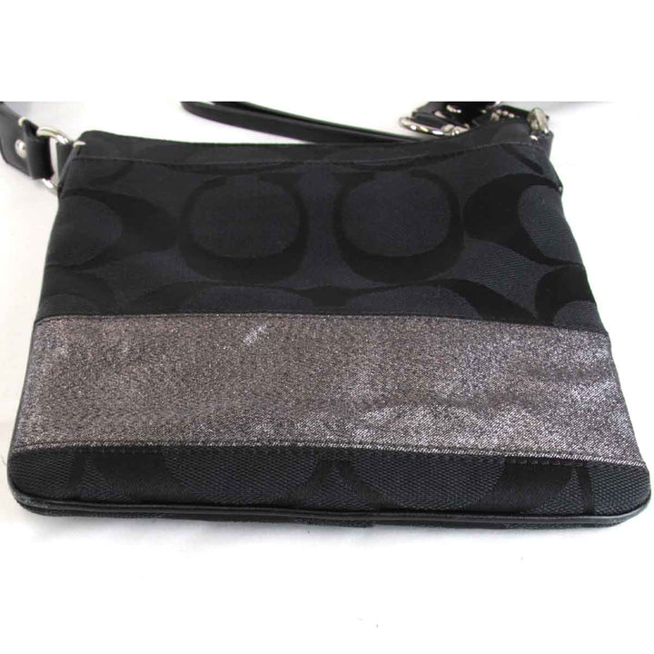 『USED』 
COACH コーチ 
 F06M-10129 ショルダーバッグ 
キャンバス ブラック