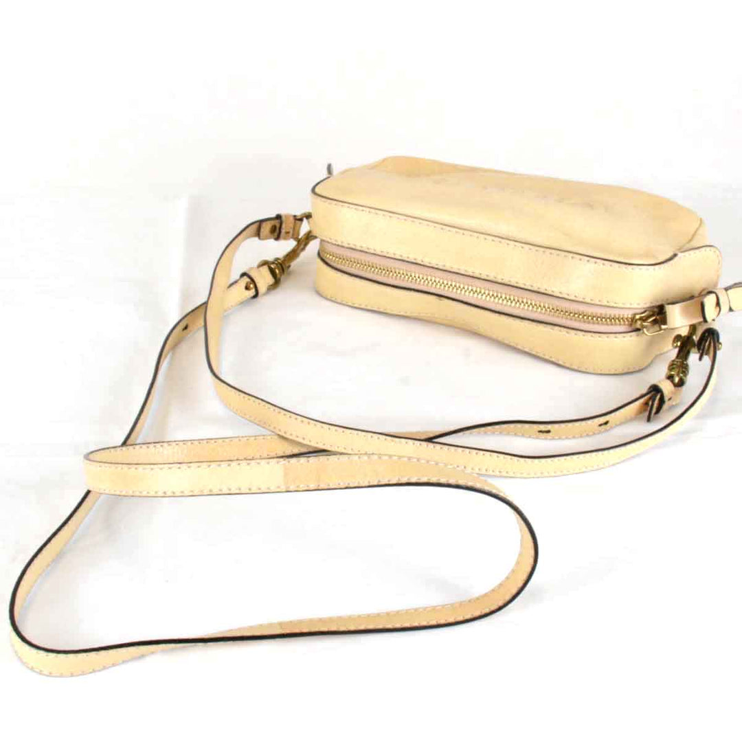 『USED』 
Chloe クロエ 
 ショルダーバッグ 
レザー ベージュ