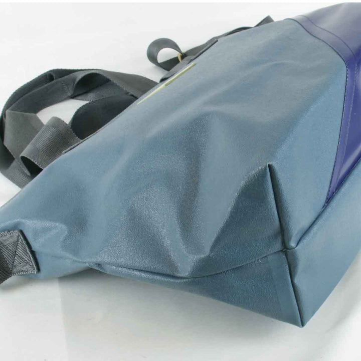 美品『USED』 
 
 TENT KEVIN 2way ショルダーバッグ 
レザー/ナイロン ブルー系