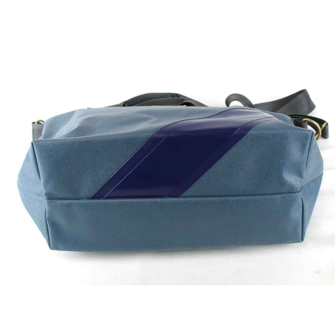美品『USED』 
 
 TENT KEVIN 2way ショルダーバッグ 
レザー/ナイロン ブルー系
