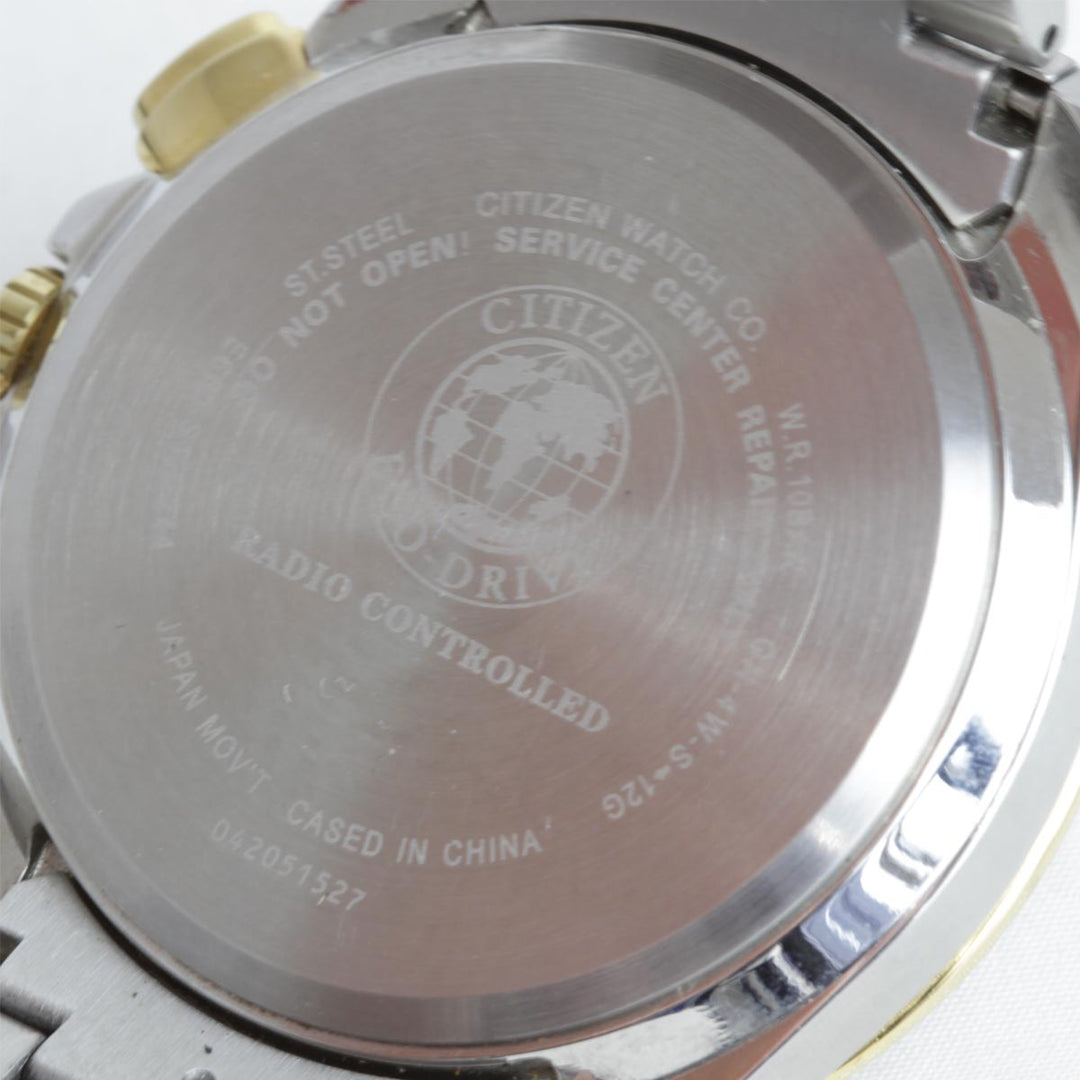 『USED』 
CITIZEN  ラジオコントロール エコドライブ E660-S122244 
腕時計
 レディース