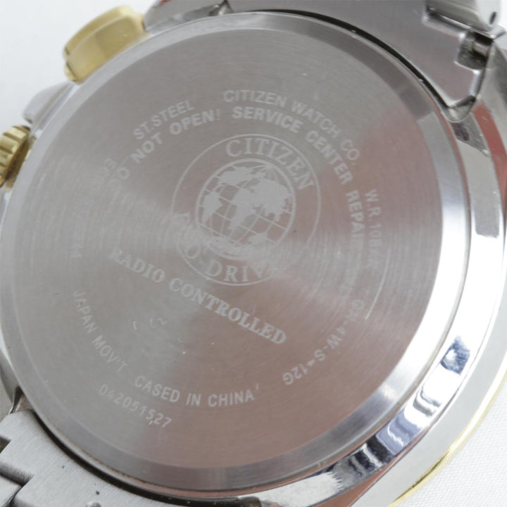 『USED』 
CITIZEN  ラジオコントロール エコドライブ E660-S122244 
腕時計
 レディース