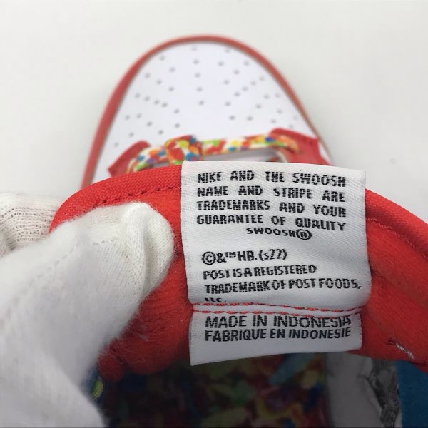 『未使用品』 
NIKE ナイキ 
 FRUiTY PEBBLES™×Nike DUNK LOW QS HABANERO RED Dark Sulfur/Laser Blue"/26.0cm DH8009-600  スニーカー 
合成皮革 /天然皮革/合成繊維/ゴム底 画像にてご確認をお願いいたします。