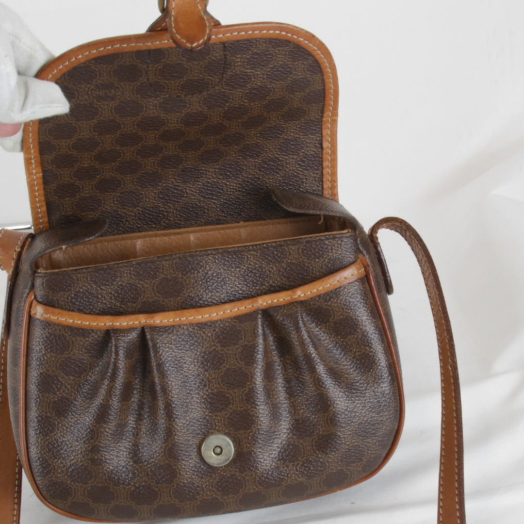 【価格改定】『USED』 
CELINE セリーヌ 
 マカダム ミニ ショルダーバッグ 
PVC/レザー ブラウン