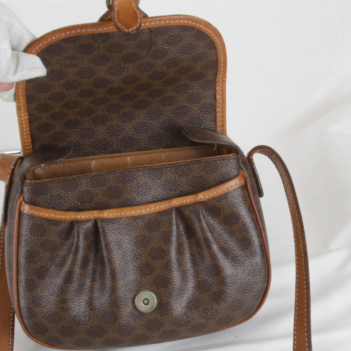 【価格改定】『USED』 
CELINE セリーヌ 
 マカダム ミニ ショルダーバッグ 
PVC/レザー ブラウン