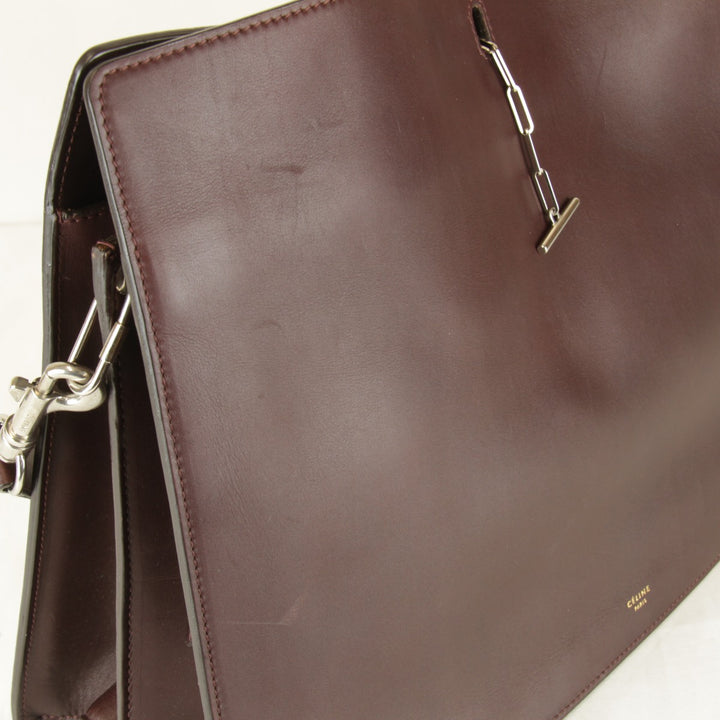 【価格改定】良品『USED』 
CELINE セリーヌ 
 チェーン金具 袋有 ショルダーバッグ 
レザー ワインレッド