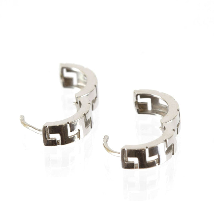美品『USED』 K14WG 
 フープデザインピアス ピアス
 2.1g