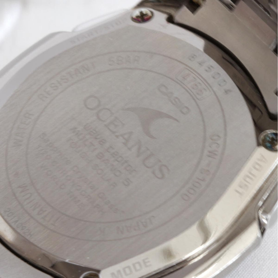 美品『USED』 
 OCEANUS OCW-S1000J 
腕時計
 ソーラー電波時計 メンズ