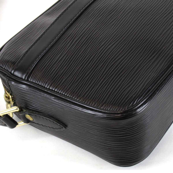 『USED』 
LOUIS VUITTON ルイ・ヴィトン 
 トロカデロ24 M51312 ショルダーバッグ 
エピレザー ブラック