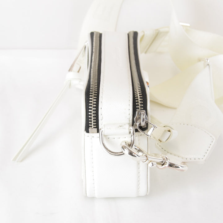 『USED』 
MARC BY MARC JACOBS マークバイマークジェイコブス 
 ショルダーバッグ 
 ホワイト