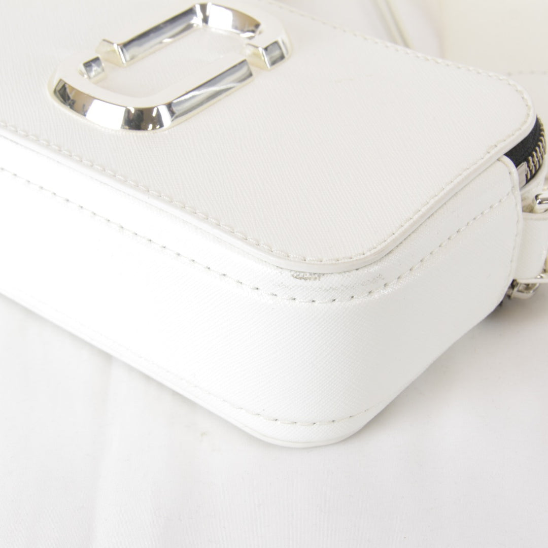 『USED』 
MARC BY MARC JACOBS マークバイマークジェイコブス 
 ショルダーバッグ 
 ホワイト