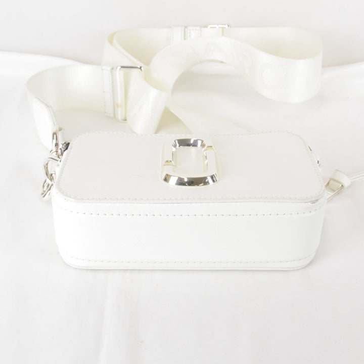 『USED』 
MARC BY MARC JACOBS マークバイマークジェイコブス 
 ショルダーバッグ 
 ホワイト