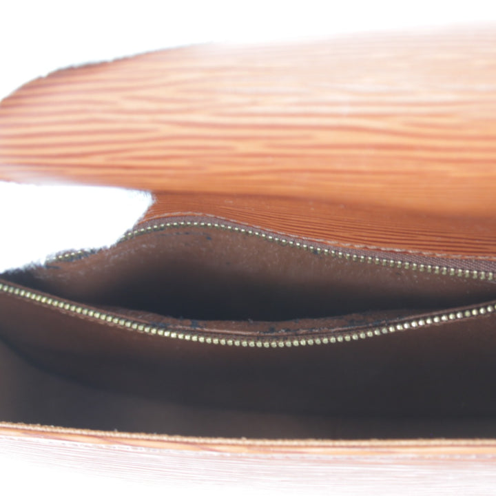 『USED』 
LOUIS VUITTON ルイ・ヴィトン 
 M52193/TH1914 ショルダーバッグ 
エピレザー ブラウン