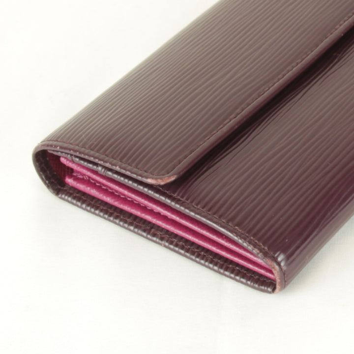 良品『USED』 
LOUIS VUITTON ルイ・ヴィトン 
 ポルトフォイユサラ 箱有 M6374K 長財布 
エピレザー パープル