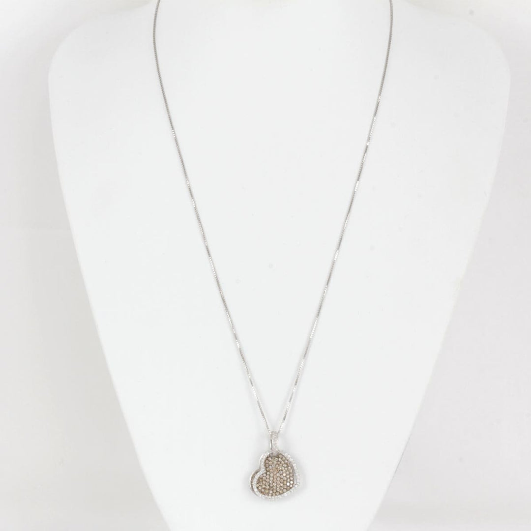 美品『USED』 K18WG 
 ハート ネックレス
 ダイヤモンド 0.81 14.8g