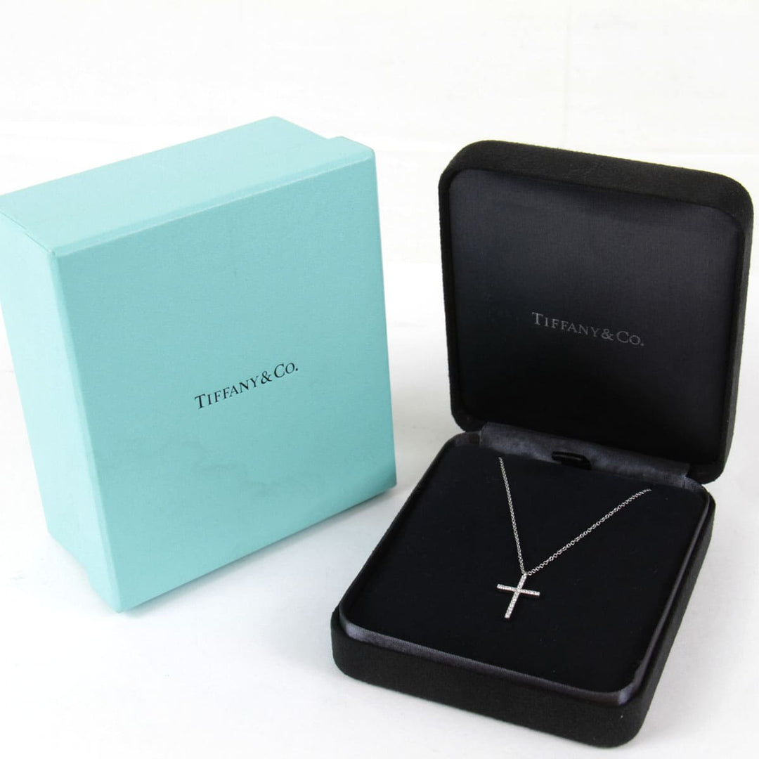 美品『USED』 K18 
TIFFANY&Co. クロス ネックレス
 2.4g
