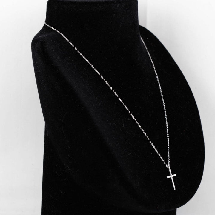 美品『USED』 K18 
TIFFANY&Co. クロス ネックレス
 2.4g