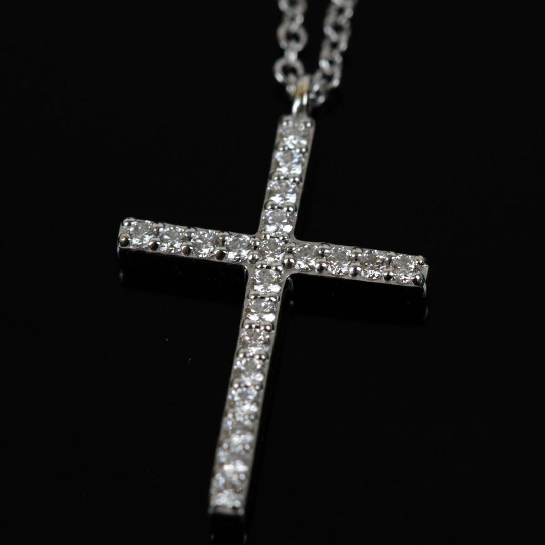 美品『USED』 K18 
TIFFANY&Co. クロス ネックレス
 2.4g