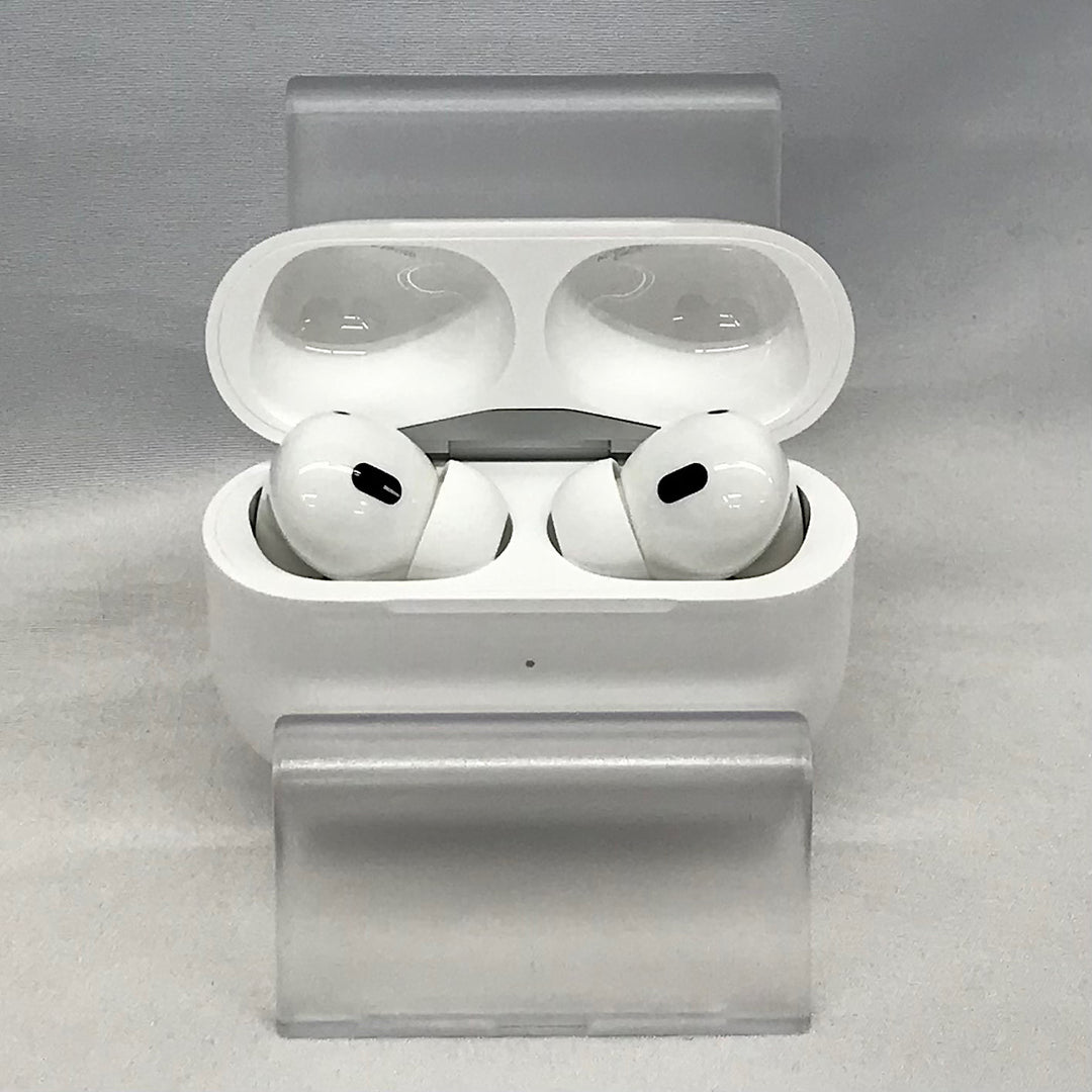 『USED』 
 
 Ari pods pro 第2世代 A2700 A2698 A2699 本体のみ  携帯・スマホアクセサリー