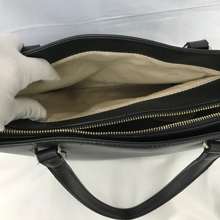 『USED』 
Guess ゲス 
 GUESS バッグ JP745622 トートバッグ 
合成皮革 ブラック系