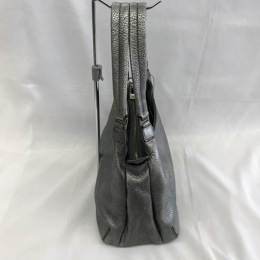 『USED』 
HIROFU ヒロフ 
 シルバーハンドバッグ ハンドバッグ 
牛革 シルバー系