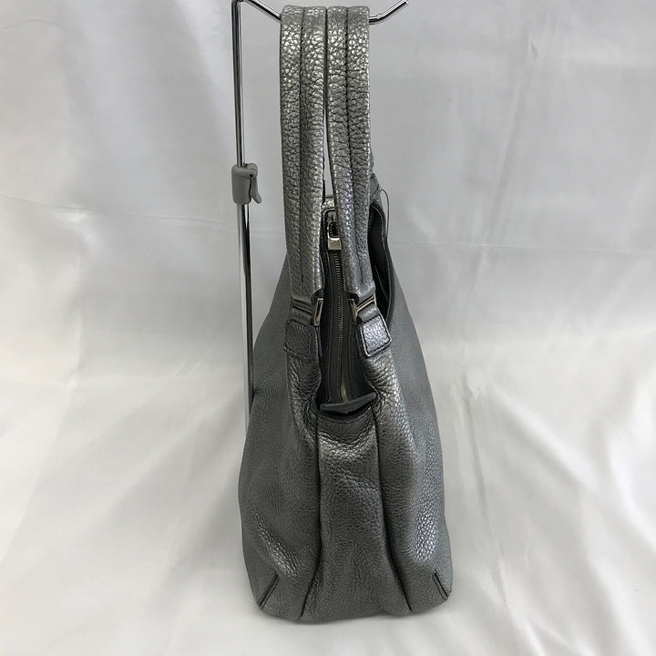 『USED』 
HIROFU ヒロフ 
 シルバーハンドバッグ ハンドバッグ 
牛革 シルバー系